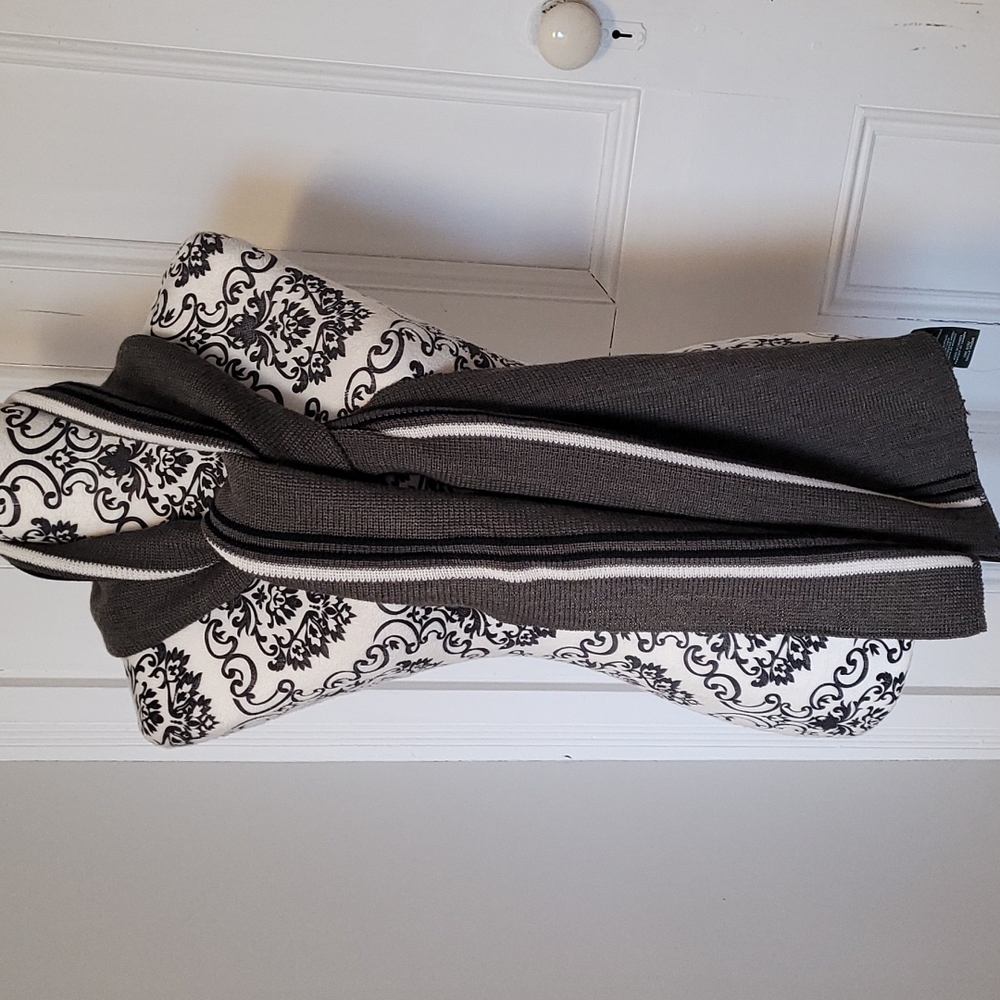Eddie Bauer merino wool blend ski scarf grey black and white Unisex